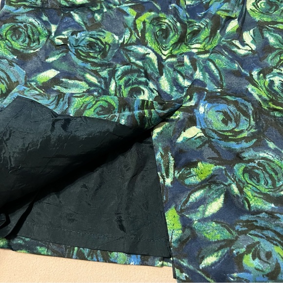 Like new* high waisted midi lined skirt - Picture 7 of 7